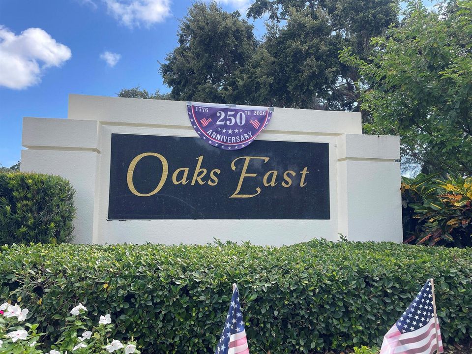 oaks east