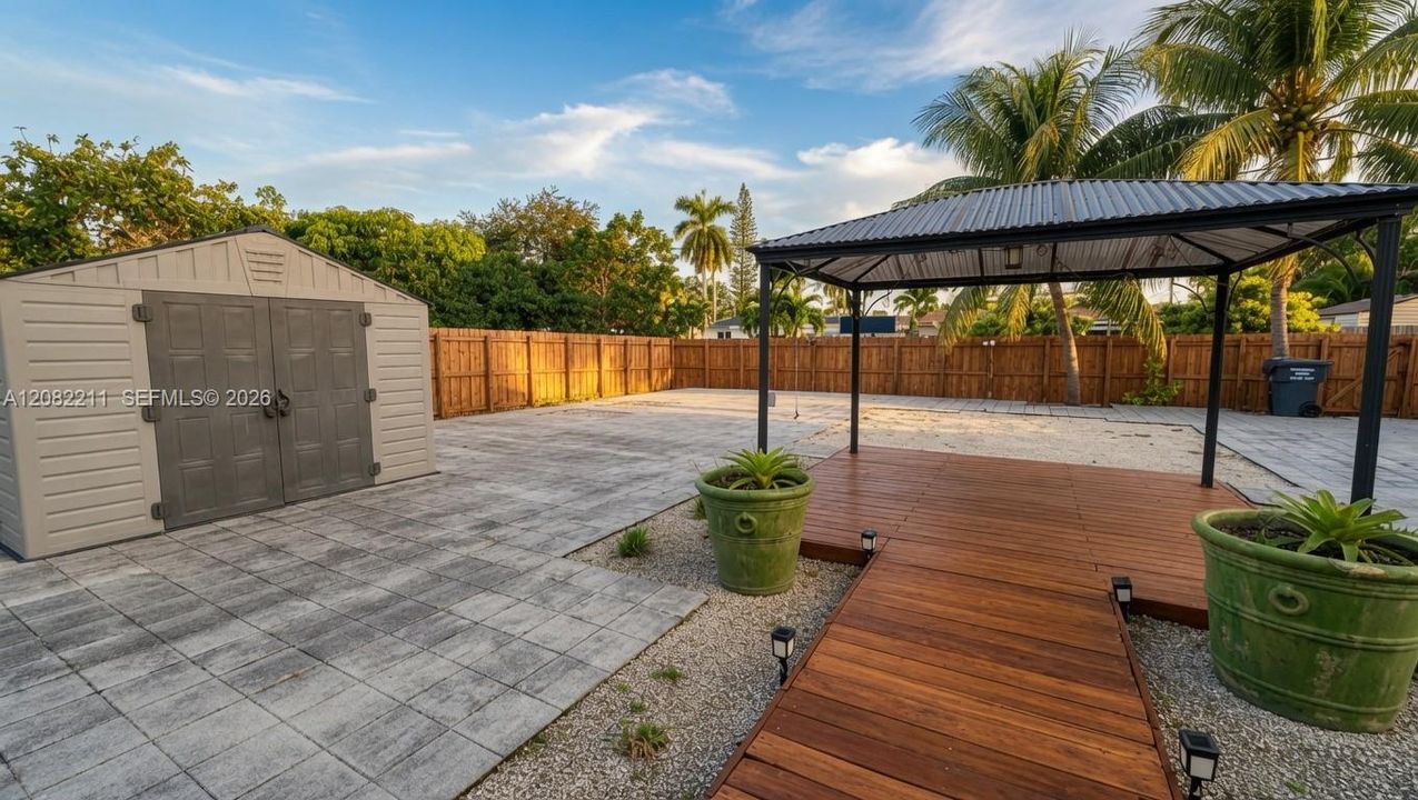 На продажу: $569,999 (3 спален, 2 ванн, 1257 Квадратных фут)