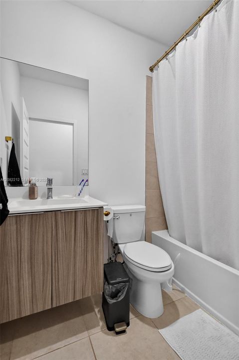 En Venta: $679,000 (3 camas, 2 baños, 1610 Pies cuadrados)