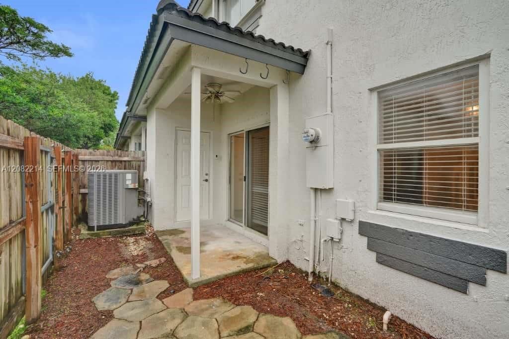 For Sale: $339,000 (4 beds, 2 baths, 1846 Square Feet)