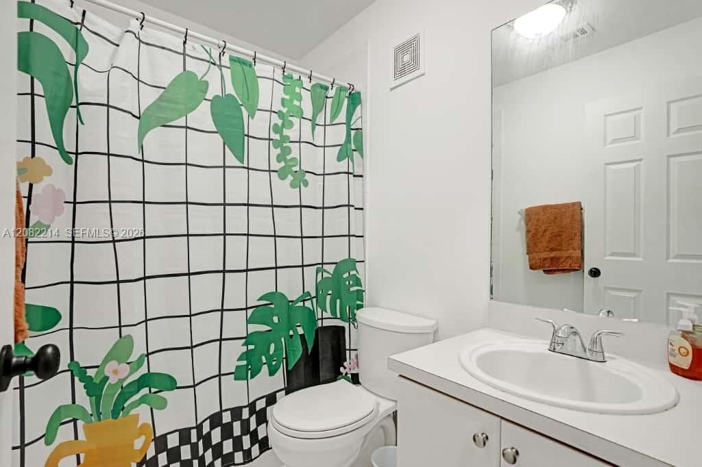 For Sale: $339,000 (4 beds, 2 baths, 1846 Square Feet)