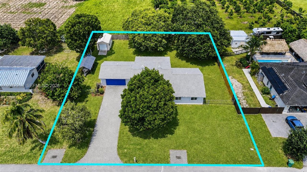 На продажу: $749,999 (3 спален, 2 ванн, 1738 Квадратных фут)