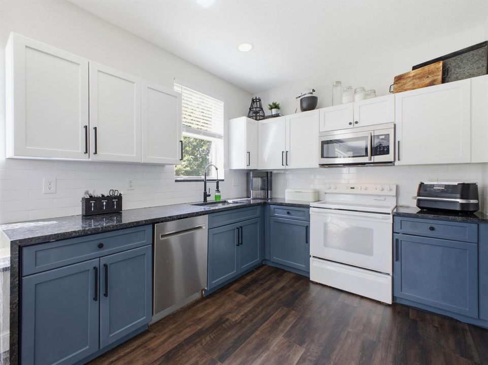 Kitchen 4