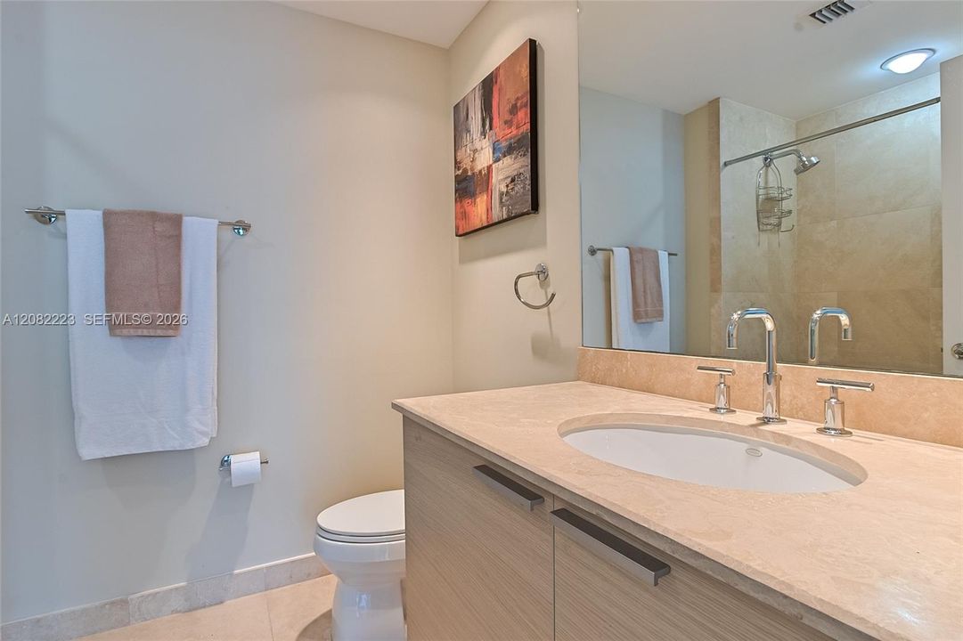 For Rent: $12,900 (3 beds, 3 baths, 2900 Square Feet)