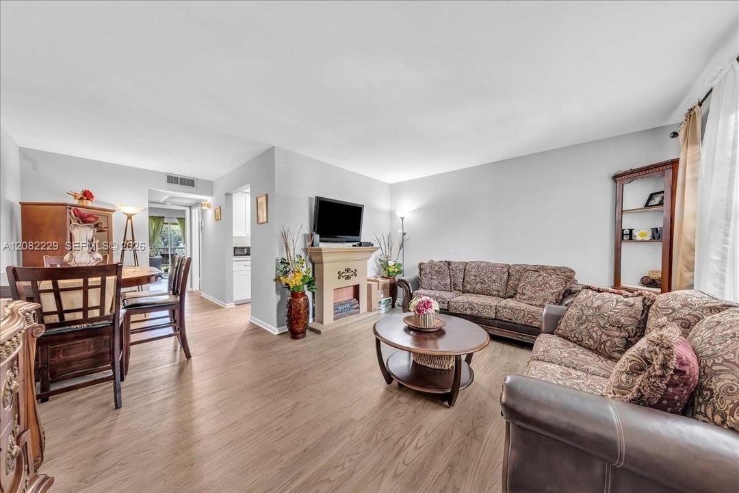 En Venta: $135,000 (1 camas, 1 baños, 685 Pies cuadrados)