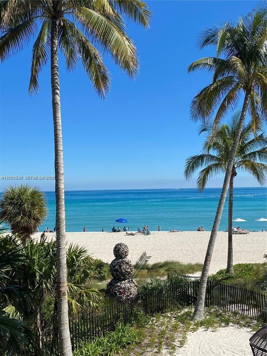 For Rent: $11,000 (1 beds, 2 baths, 1125 Square Feet)
