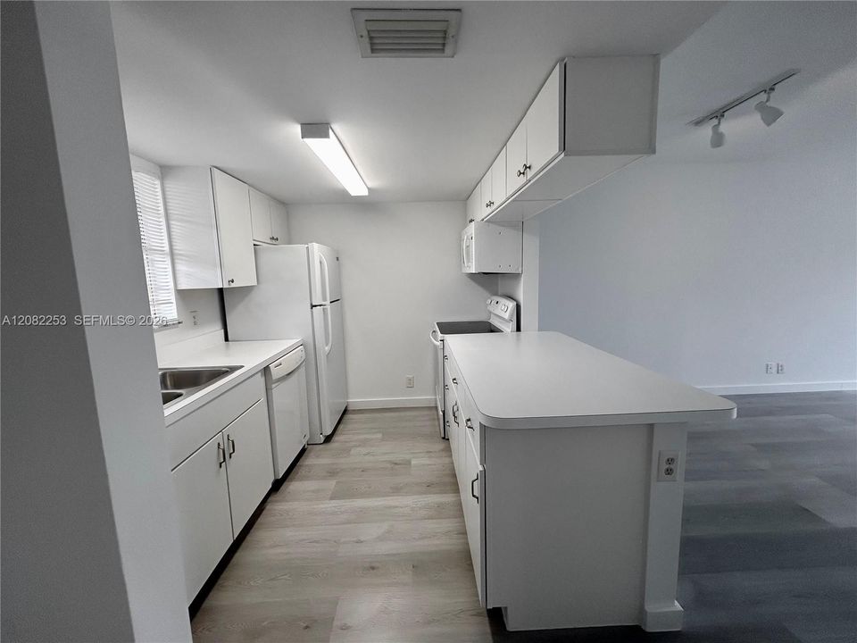 En Renta: $1,950 (1 camas, 1 baños, 700 Pies cuadrados)