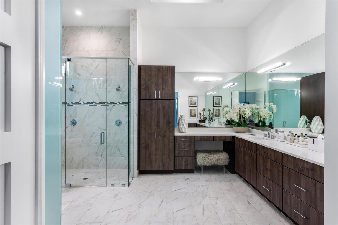 PRIMARY_BATHROOM