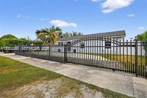 For Sale: $499,000 (3 beds, 1 baths, 0 Square Feet)