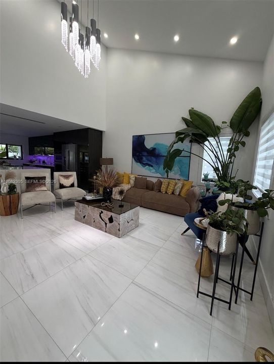 For Sale: $895,000 (4 beds, 2 baths, 2540 Square Feet)