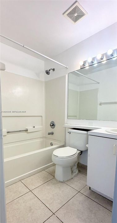 En Renta: $2,400 (2 camas, 2 baños, 1110 Pies cuadrados)