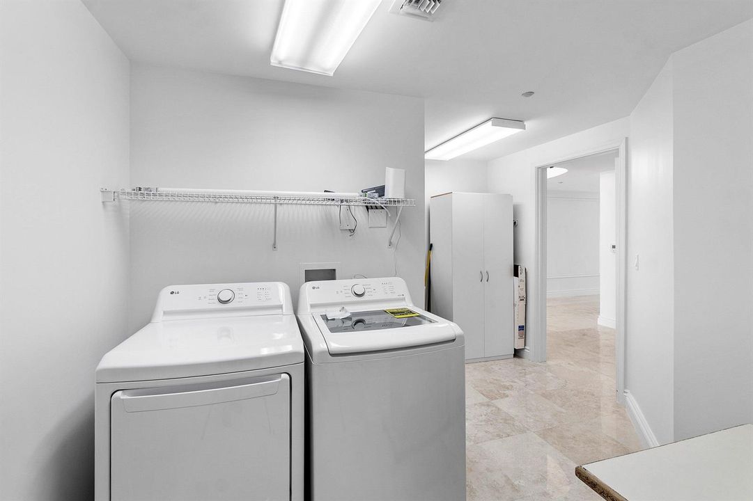 030-3720SouthOceanBoulevard-306-Highland