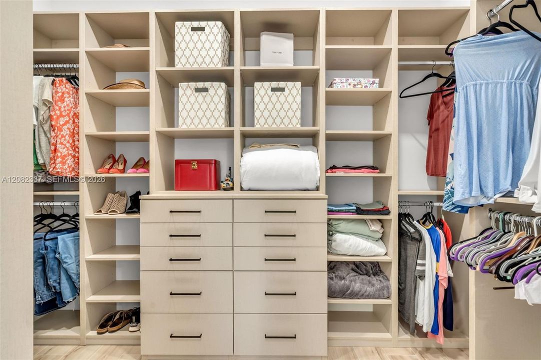 primary walk in closet