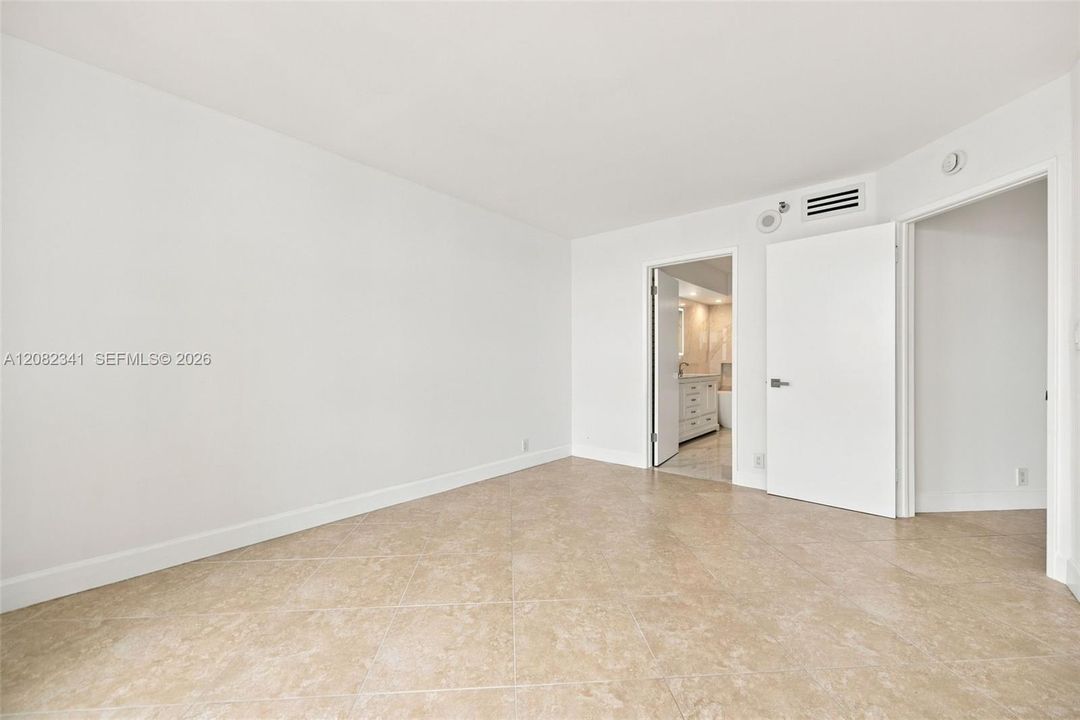 En Venta: $524,900 (2 camas, 2 baños, 1181 Pies cuadrados)
