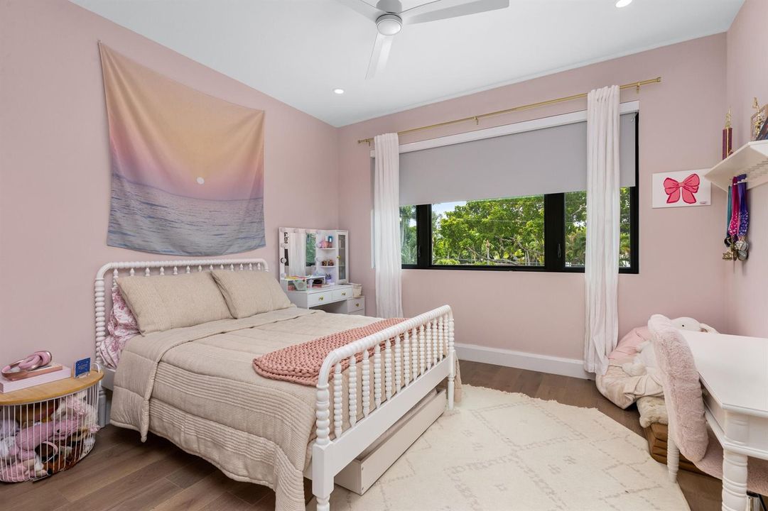 Guest Bed 1