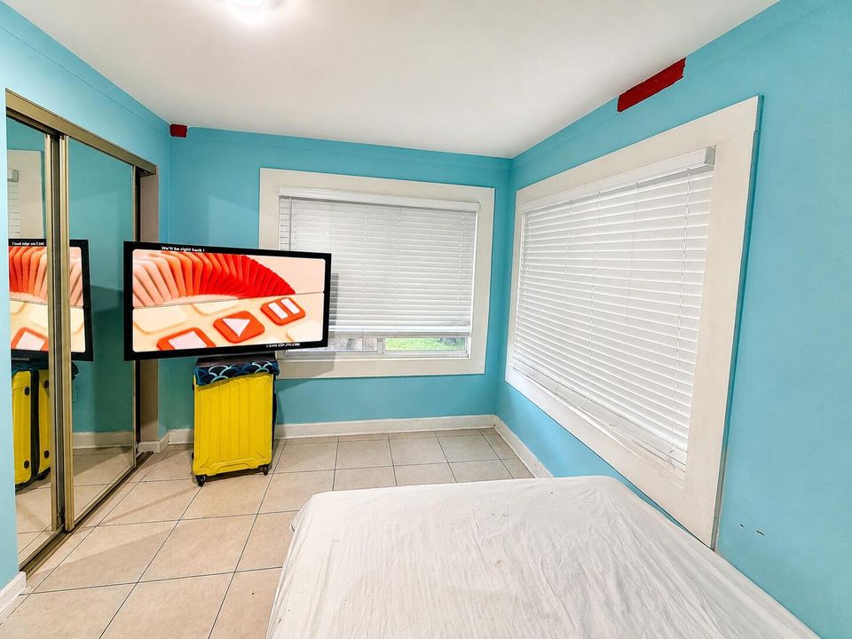 MLS_Enhanced_22_Bedroom_Window_View