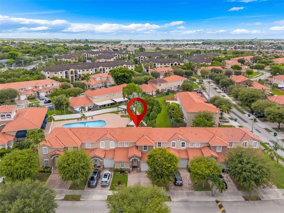 For Sale: $397,500 (4 beds, 3 baths, 1837 Square Feet)