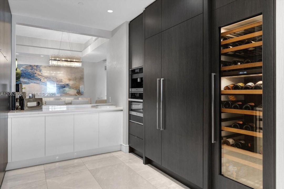 For Rent: $47,500 (4 beds, 5 baths, 2987 Square Feet)