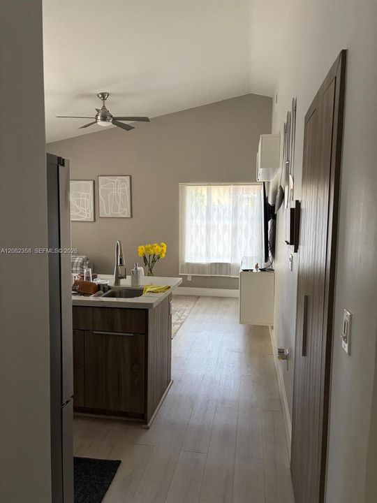 For Rent: $4,500 (3 beds, 2 baths, 1654 Square Feet)