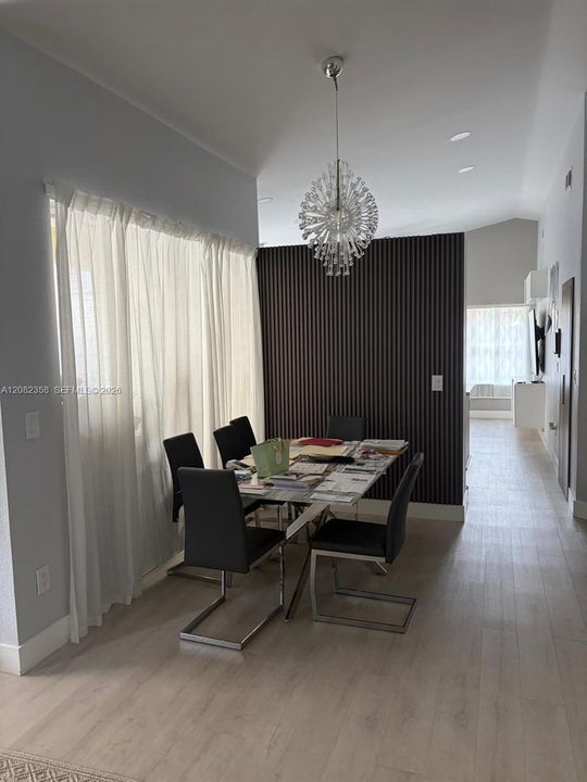 For Rent: $4,500 (3 beds, 2 baths, 1654 Square Feet)