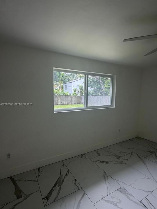 En Renta: $3,200 (3 camas, 2 baños, 2496 Pies cuadrados)