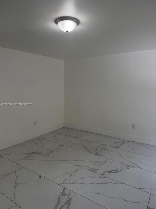 En Renta: $3,200 (3 camas, 2 baños, 2496 Pies cuadrados)