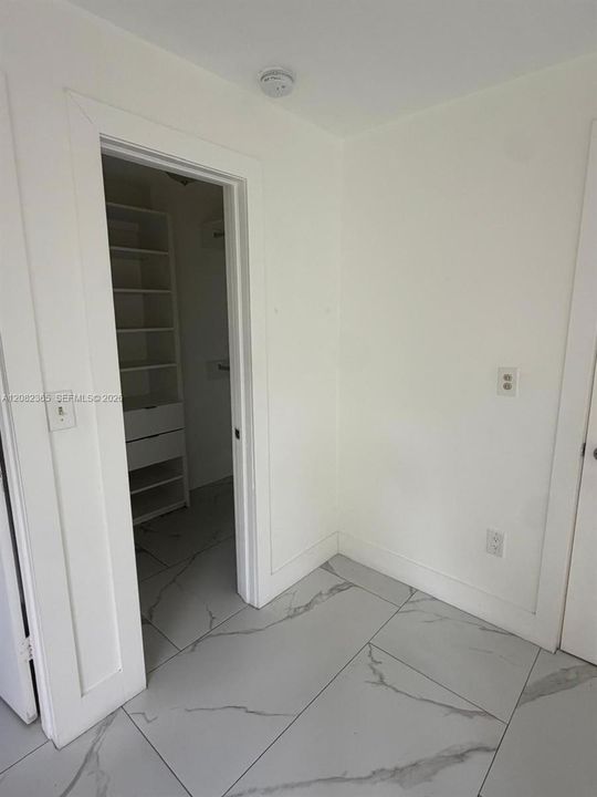 En Renta: $3,200 (3 camas, 2 baños, 2496 Pies cuadrados)