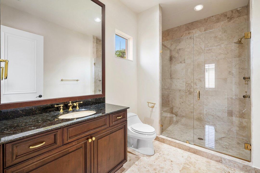 28 Primary Bath Suite 2_