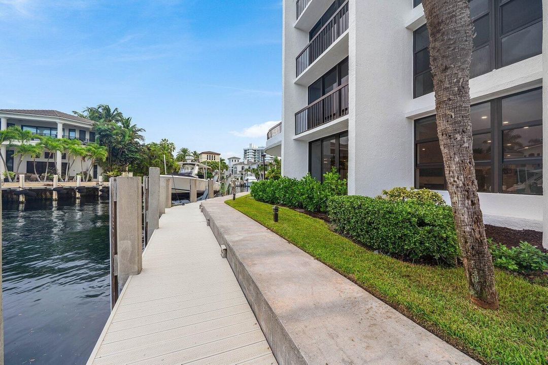 Waterfront Walkway