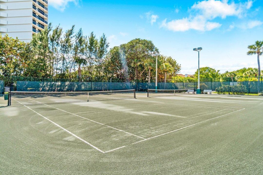 Tennis court