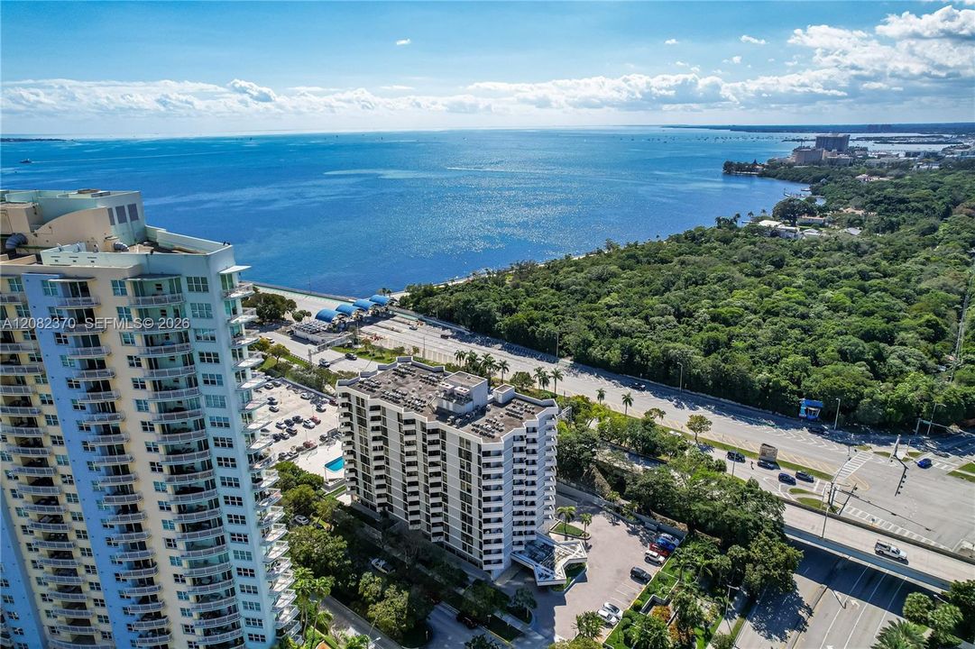 В аренду: $3,600 (2 спален, 2 ванн, 1145 Квадратных фут)