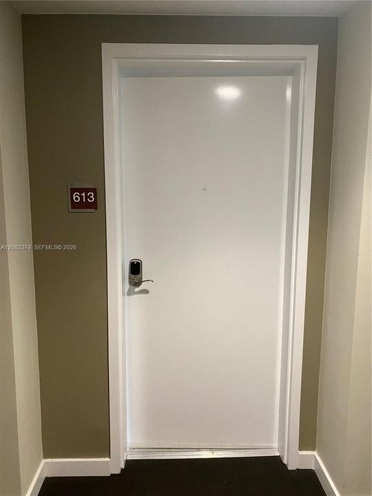 For Rent: $3,200 (2 beds, 2 baths, 1049 Square Feet)