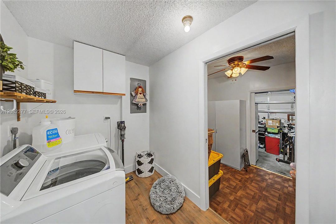 For Sale: $770,000 (3 beds, 2 baths, 1864 Square Feet)