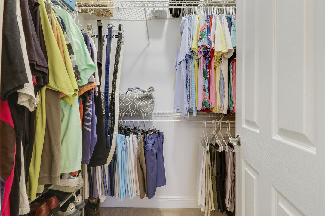 Walk in closet
