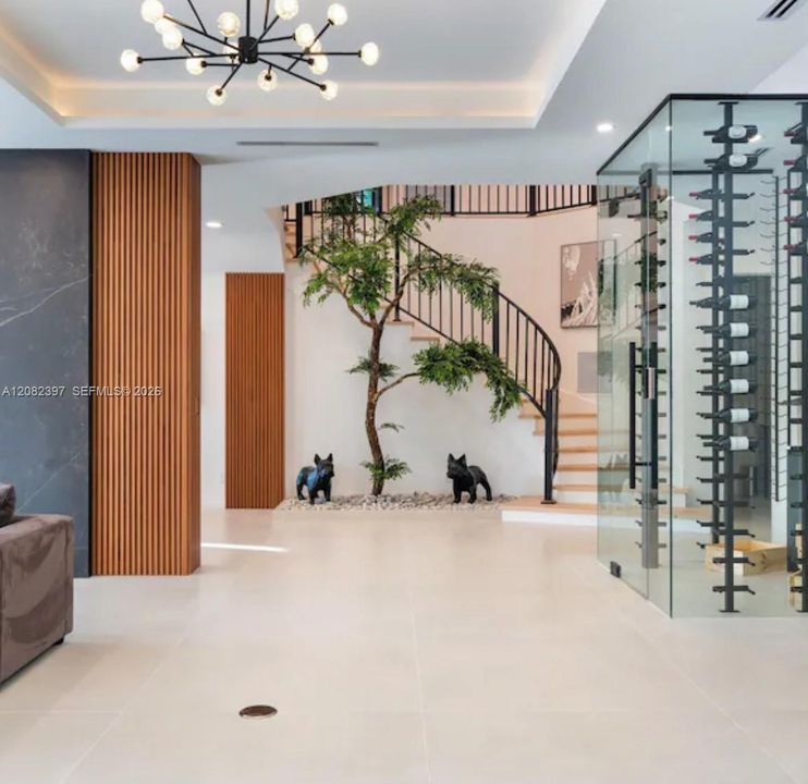 En Renta: $55,000 (5 camas, 5 baños, 7401 Pies cuadrados)
