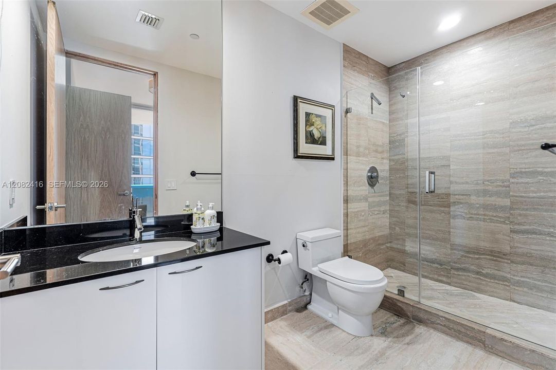 For Rent: $9,500 (3 beds, 3 baths, 1974 Square Feet)