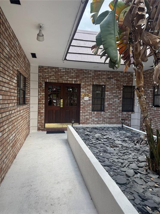 En Renta: $1,550 (2 camas, 2 baños, 855 Pies cuadrados)