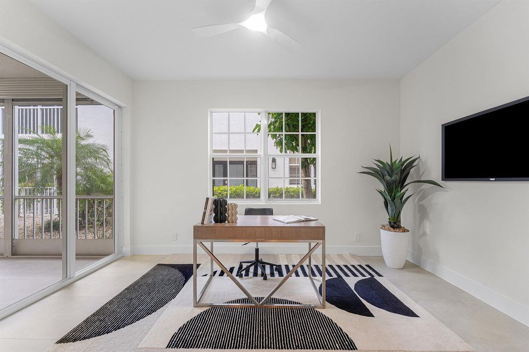 Office / 3rd Bedroom