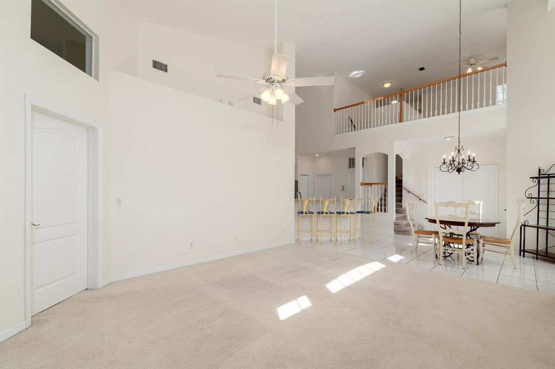 1676 SW Harbour Isles Cir
