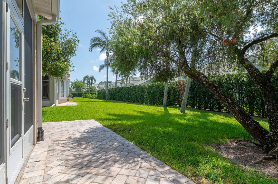 1676 SW Harbour Isles Cir