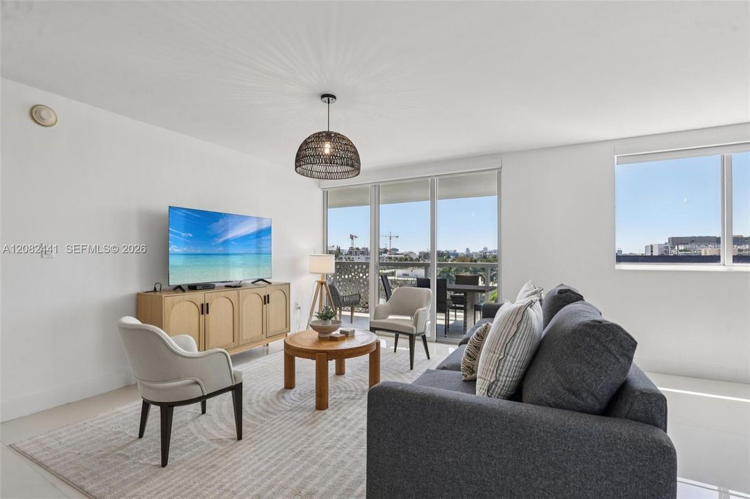 For Rent: $7,500 (2 beds, 3 baths, 1532 Square Feet)