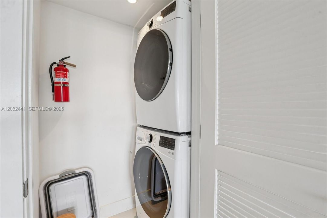 For Rent: $7,500 (2 beds, 3 baths, 1532 Square Feet)