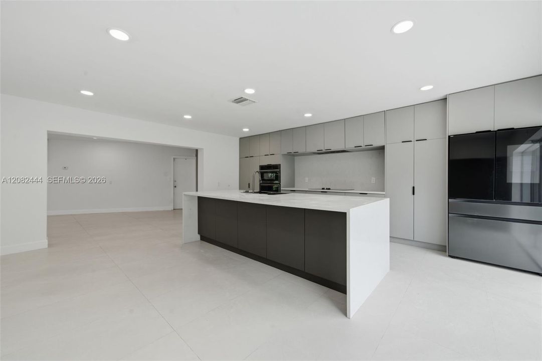 В аренду: $6,999 (4 спален, 3 ванн, 2791 Квадратных фут)