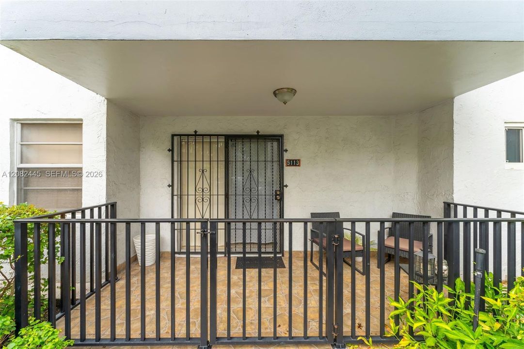 En Venta: $265,000 (2 camas, 1 baños, 900 Pies cuadrados)