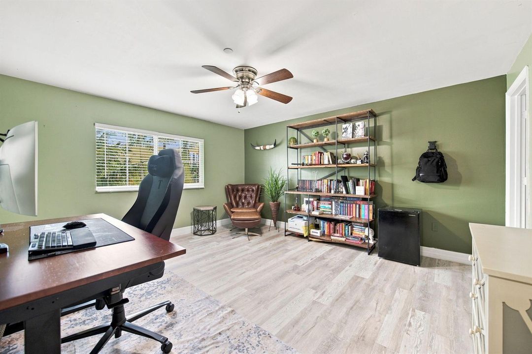 32-web-or-mls-633-ne-11th-ave-2