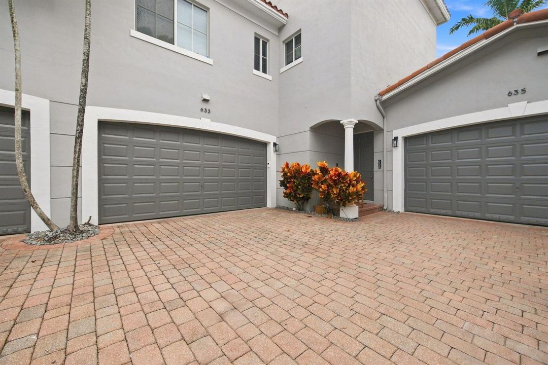 5-web-or-mls-633-ne-11th-ave-2