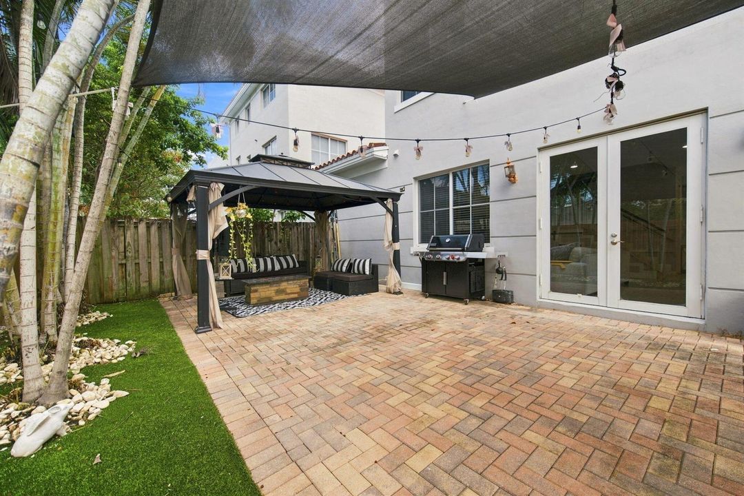 39-web-or-mls-633-ne-11th-ave-2