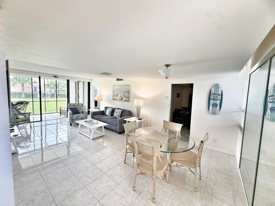 Dining room / Living Room