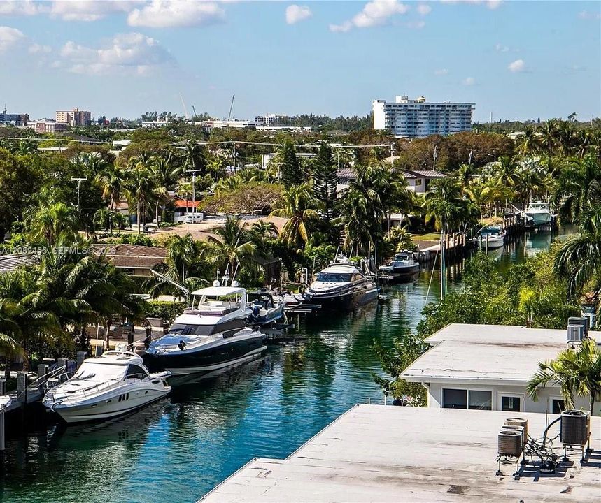 En Venta: $250,000 (2 camas, 2 baños, 1190 Pies cuadrados)