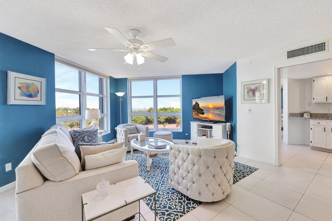 LIVING ROOM WITH OCEAN VIEWS...